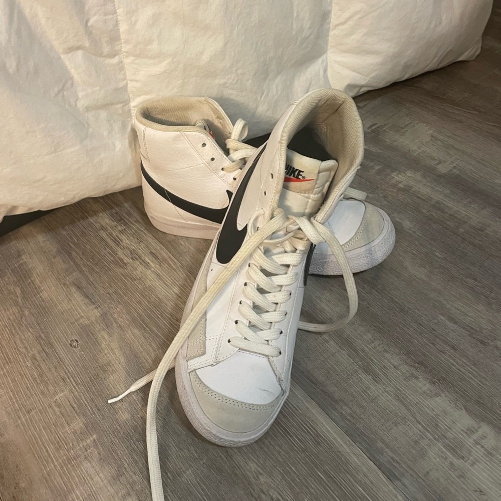 Nike blazers size 6.5